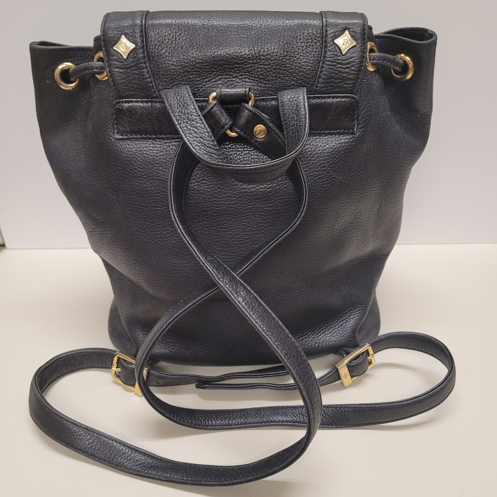 💎MCM Studded Backpack - Picture 4 of 16